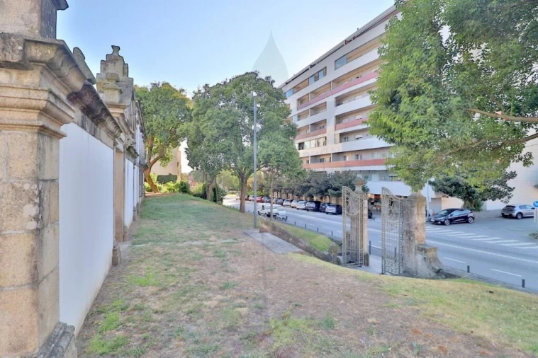 Apartamento T3 para Venda em Braga (Maximinos, Sé e Cividade) Foto 42