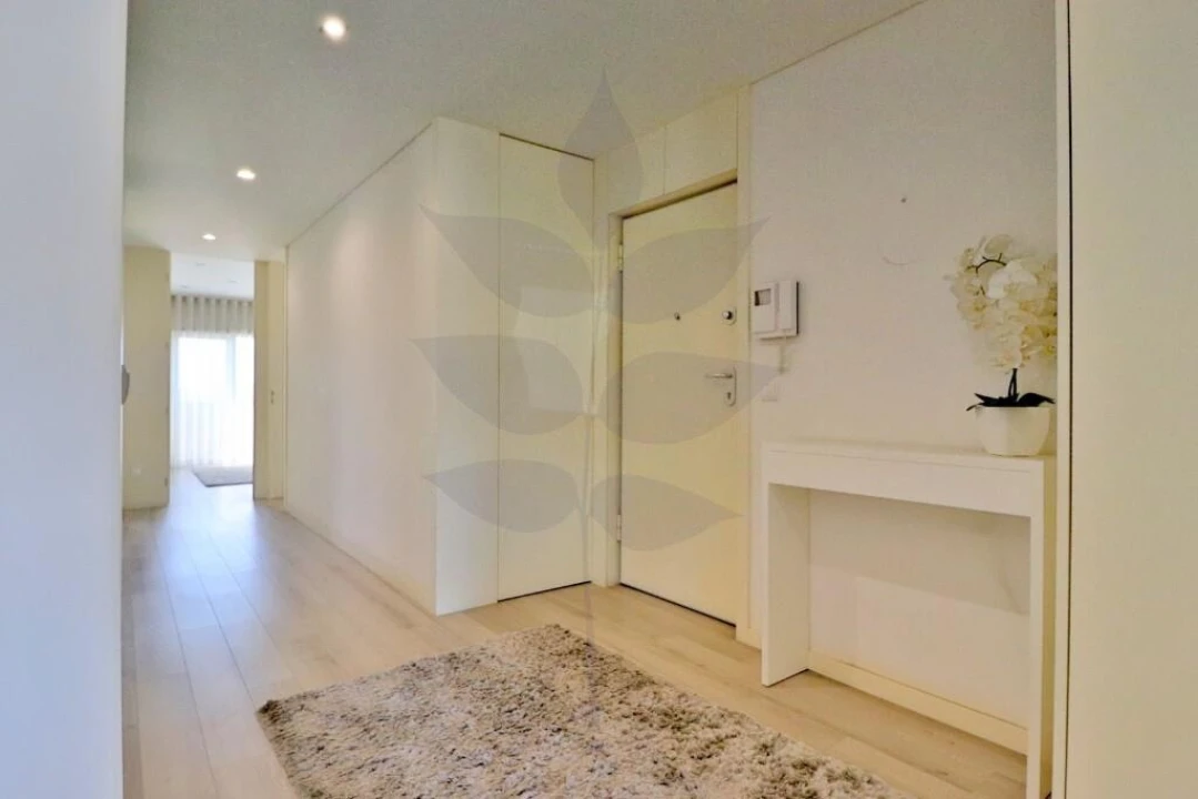 Apartamento T3 para Venda em Braga (Maximinos, Sé e Cividade) Foto 3