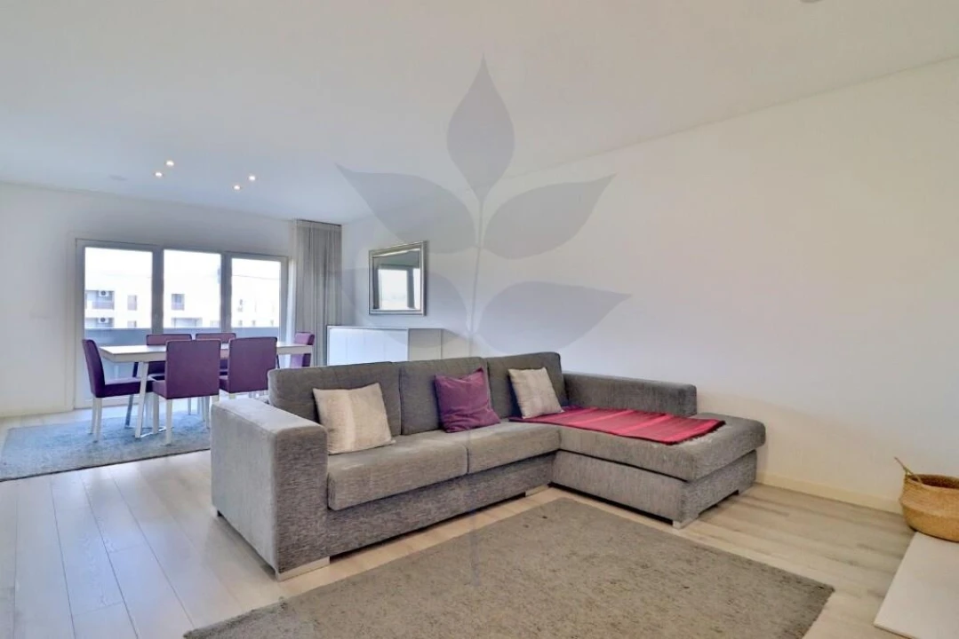 Apartamento T3 para Venda em Braga (Maximinos, Sé e Cividade) Foto 6