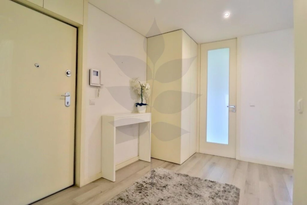Apartamento T3 para Venda em Braga (Maximinos, Sé e Cividade) Foto 13