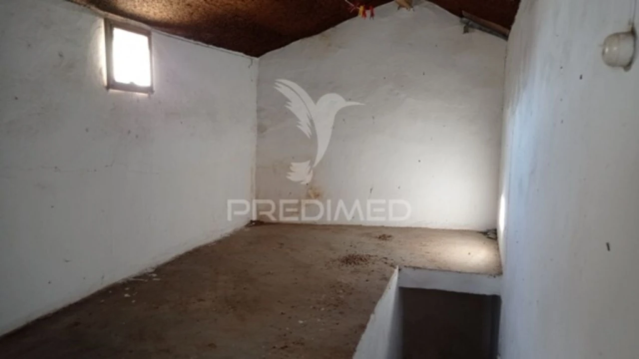 Moradia T2 para Venda em Couço Foto 3