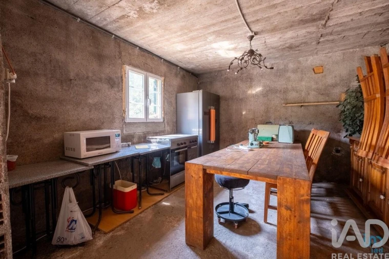 Moradia para Venda em Alvares Foto 10