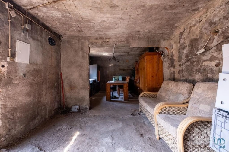 Moradia para Venda em Alvares Foto 9