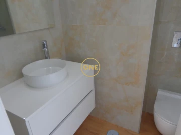 Apartamento T2 para Venda em São Vicente (Braga)