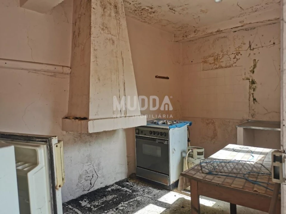 Moradia T2 para Venda em Sapiãos Foto 3