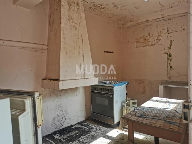 Moradia T2 para Venda em Sapiãos Foto 3