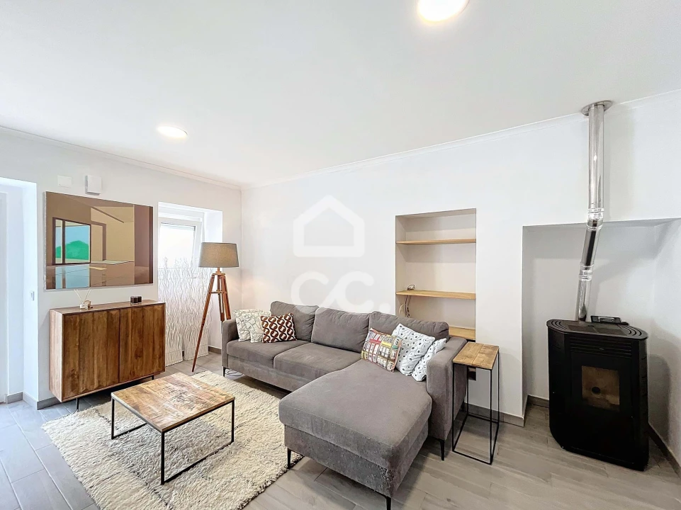 Moradia T3 para Venda em Gaeiras Foto 2