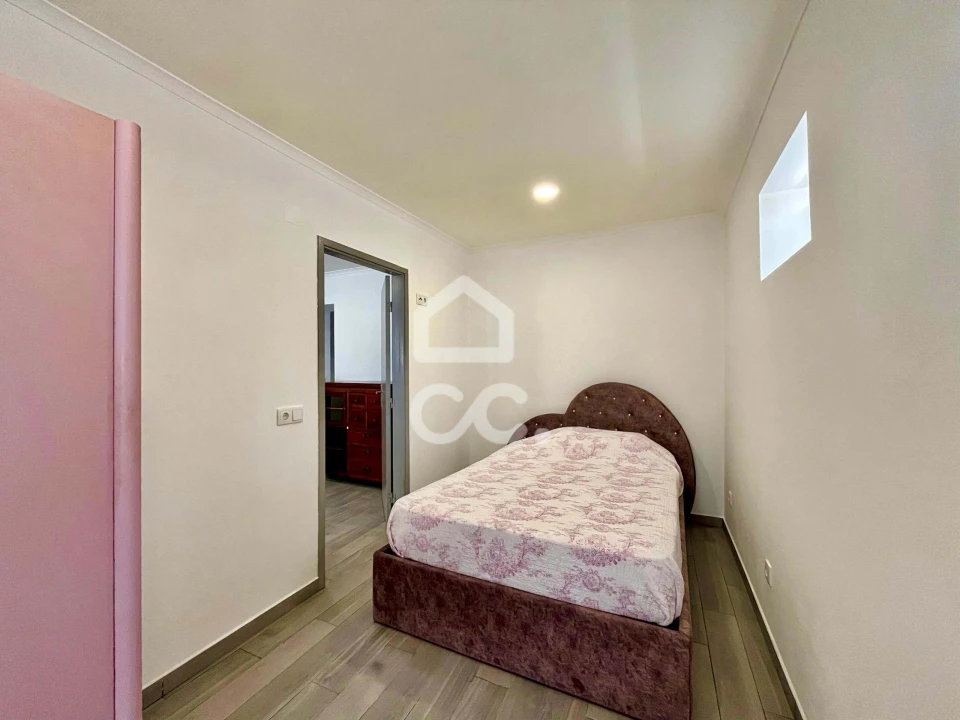 Moradia T3 para Venda em Gaeiras Foto 9