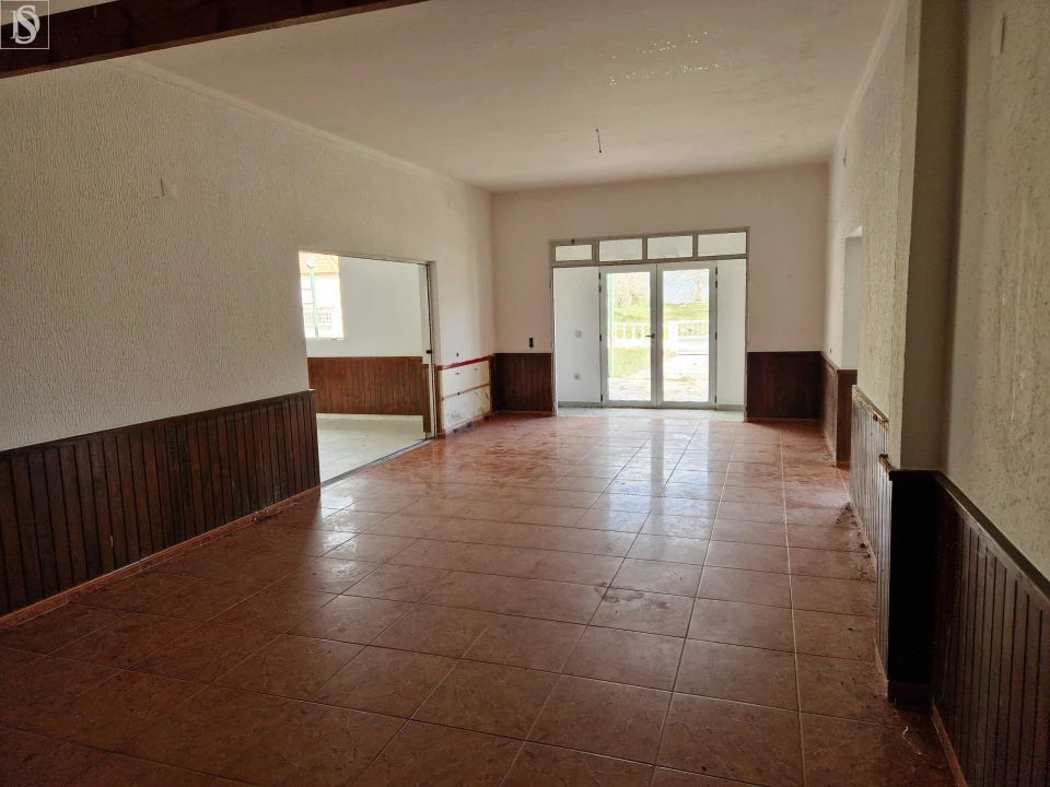 Moradia T4 para Venda em São João da Corveira Foto 13