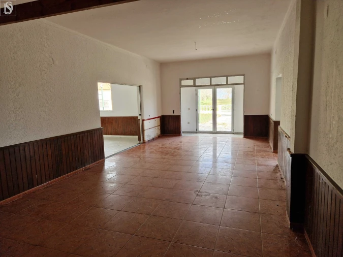 Moradia T4 para Venda em São João da Corveira Foto 13