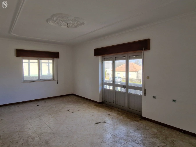 Moradia T4 para Venda em São João da Corveira Foto 24