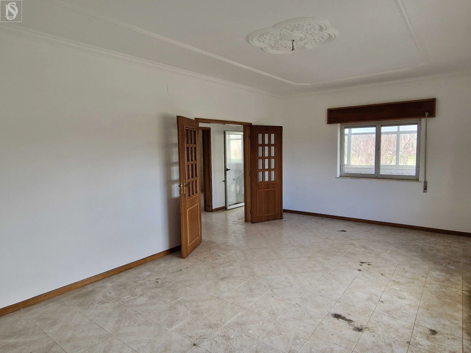 Moradia T4 para Venda em São João da Corveira Foto 23