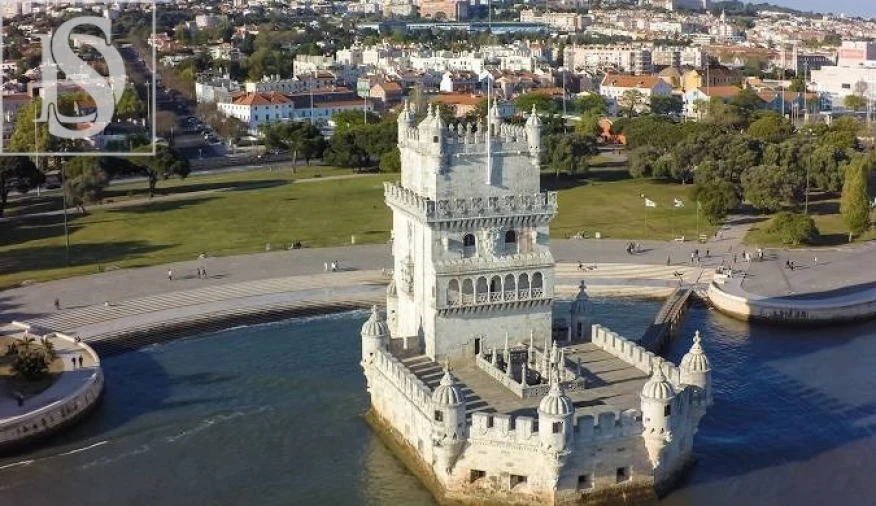 Moradia T8 para Arrendamento em Charneca de Caparica e Sobreda Foto 46