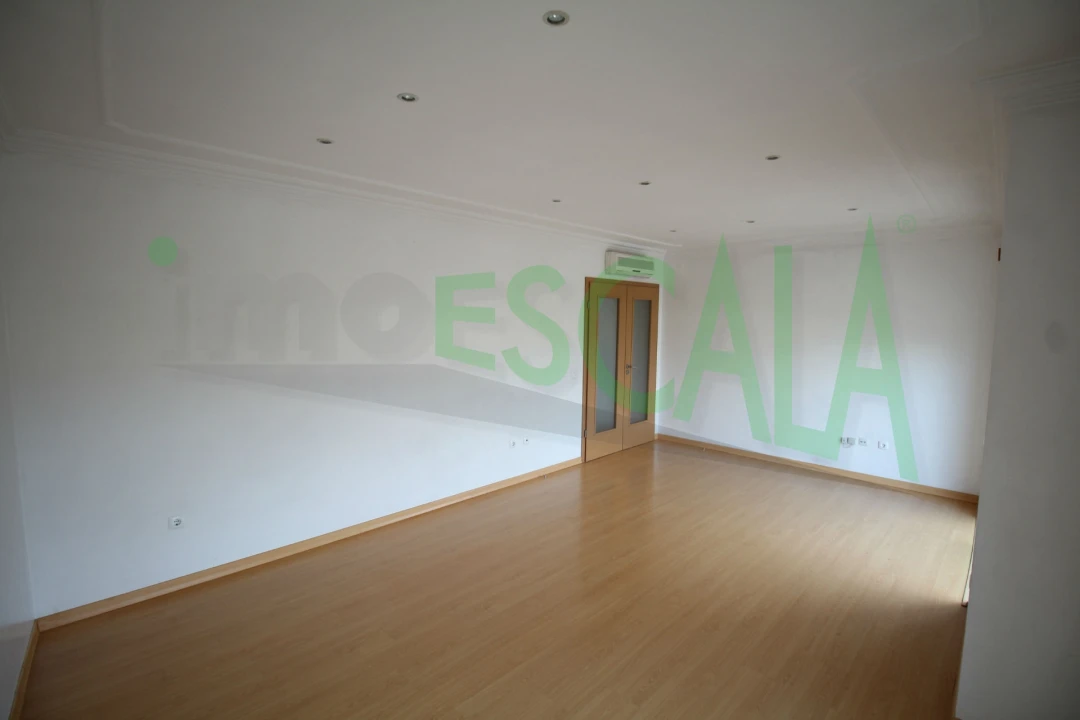 Apartamento T2 para Venda em Cartaxo e Vale da Pinta Foto 14