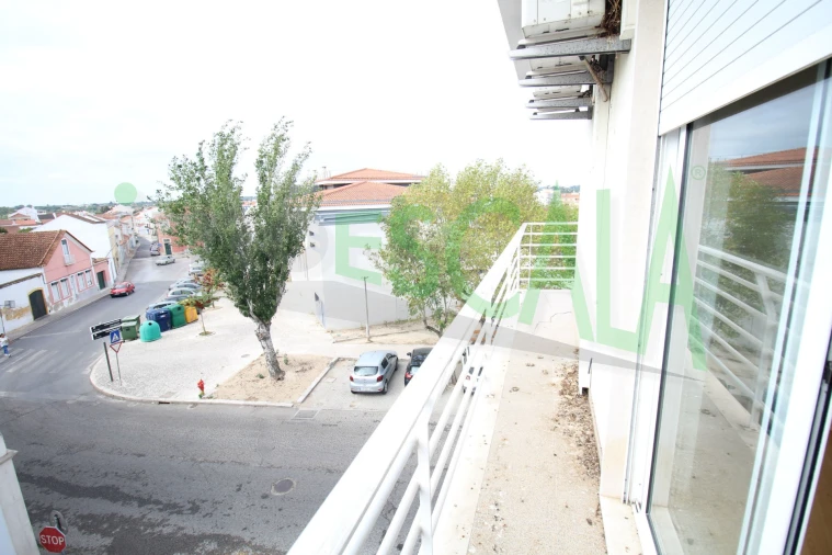 Apartamento T2 para Venda em Cartaxo e Vale da Pinta Foto 27