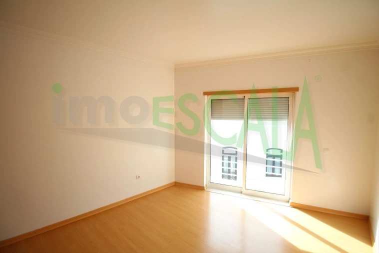 Apartamento T2 para Venda em Cartaxo e Vale da Pinta Foto 24