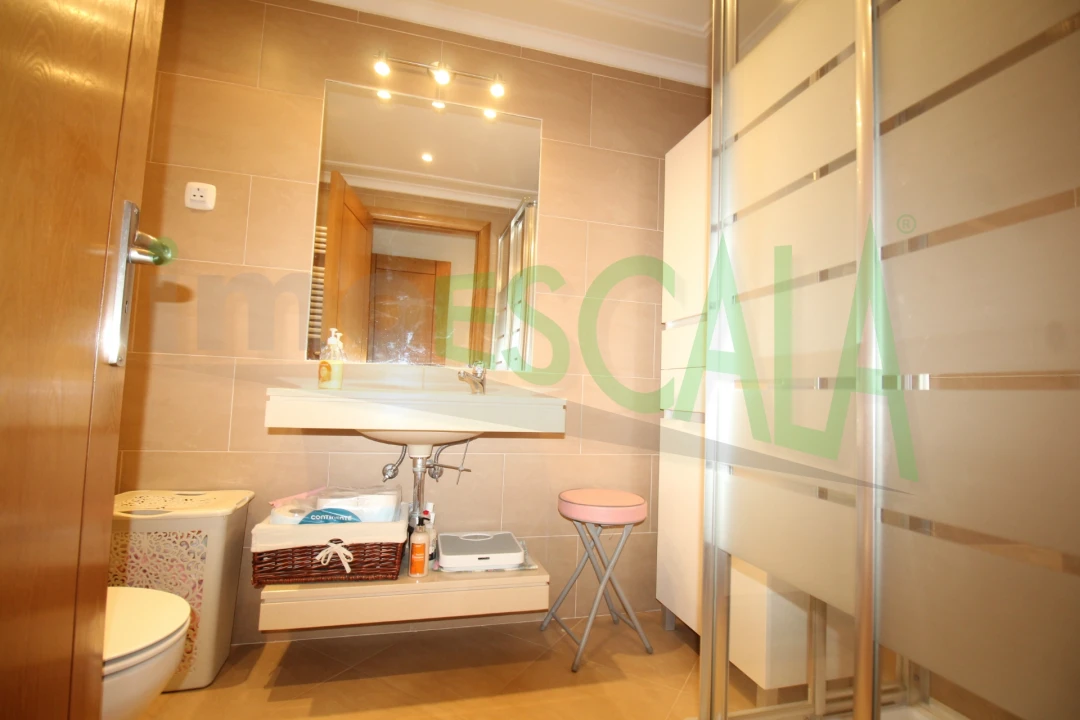 Apartamento T3 para Venda em Cartaxo e Vale da Pinta Foto 38