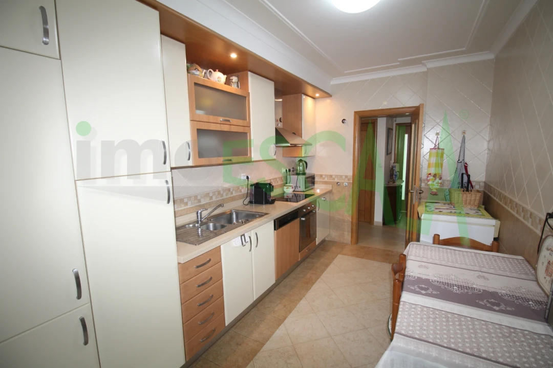 Apartamento T3 para Venda em Cartaxo e Vale da Pinta Foto 6