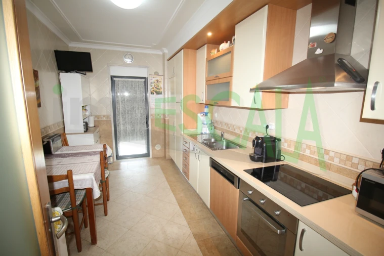 Apartamento T3 para Venda em Cartaxo e Vale da Pinta Foto 7
