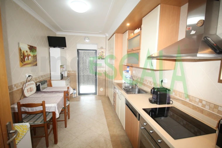 Apartamento T3 para Venda em Cartaxo e Vale da Pinta Foto 8