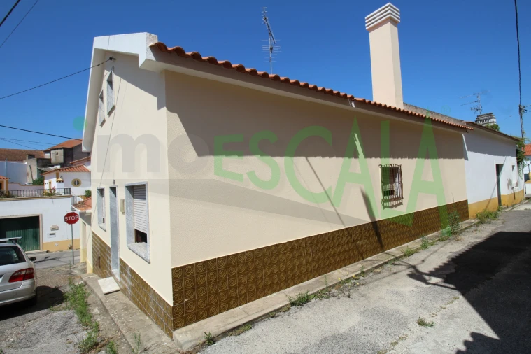 Moradia T2 para Venda em Marmeleira e Assentiz Foto 39