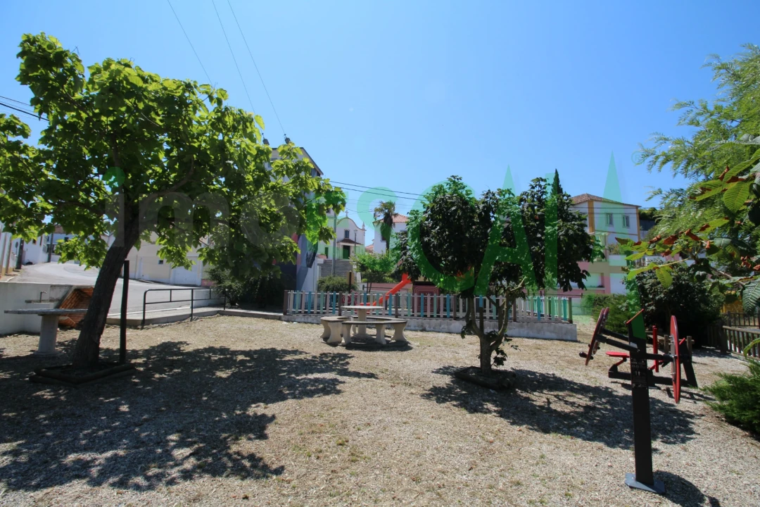 Moradia T2 para Venda em Marmeleira e Assentiz Foto 48