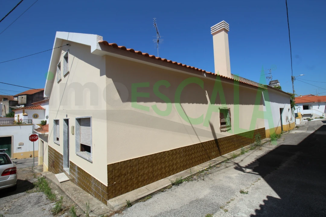 Moradia T2 para Venda em Marmeleira e Assentiz Foto 38