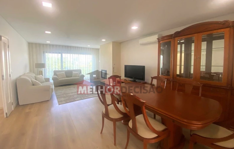 Apartamento T4 para Venda em Torres Novas (Santa Maria, Salvador e Santiago) Foto 14