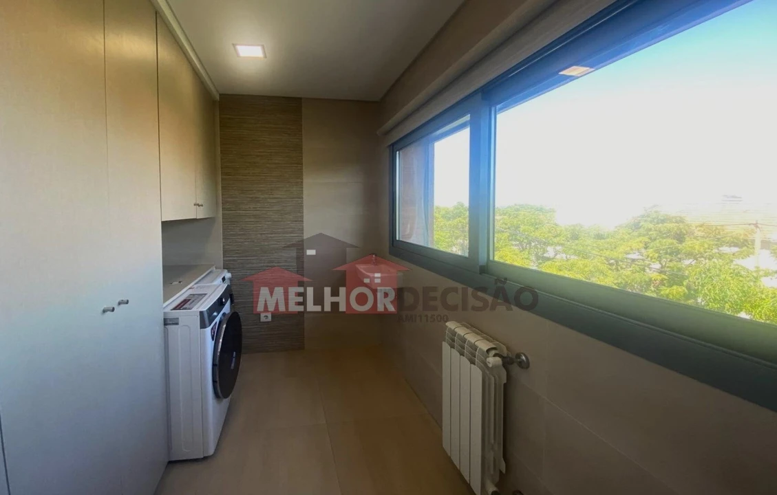Apartamento T4 para Venda em Torres Novas (Santa Maria, Salvador e Santiago) Foto 11