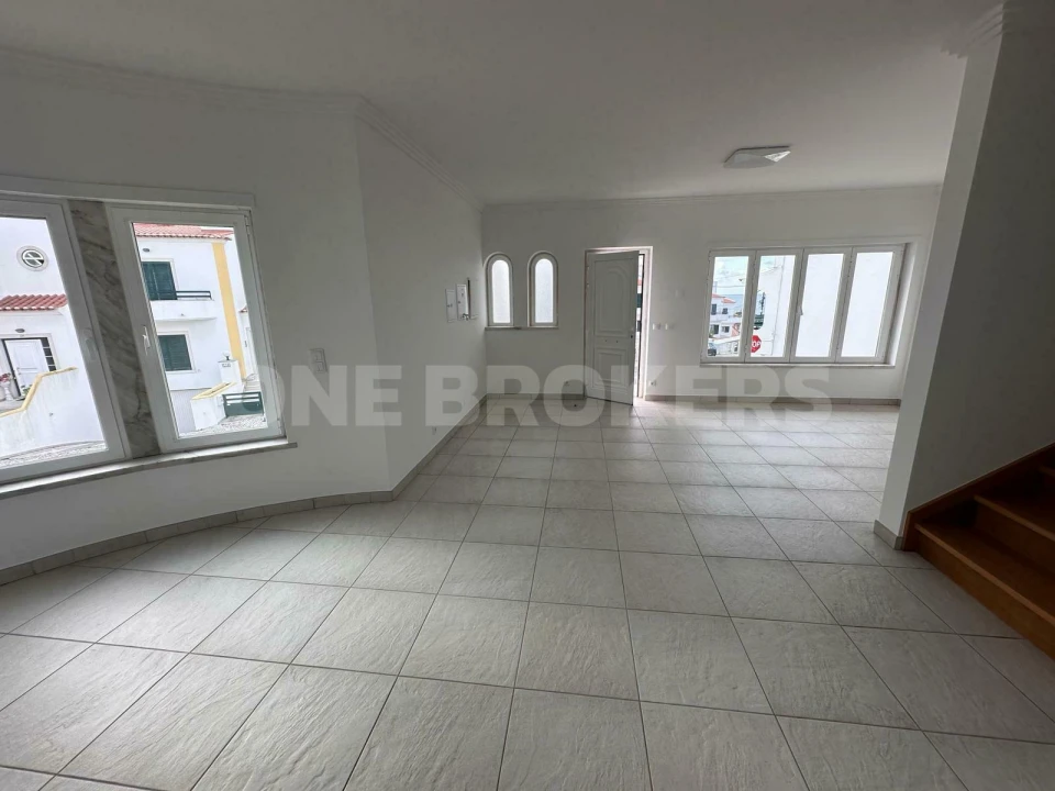 Moradia T4 para Venda em Ericeira Foto 10