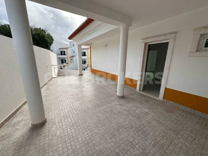 Moradia T4 para Venda em Ericeira Foto 12