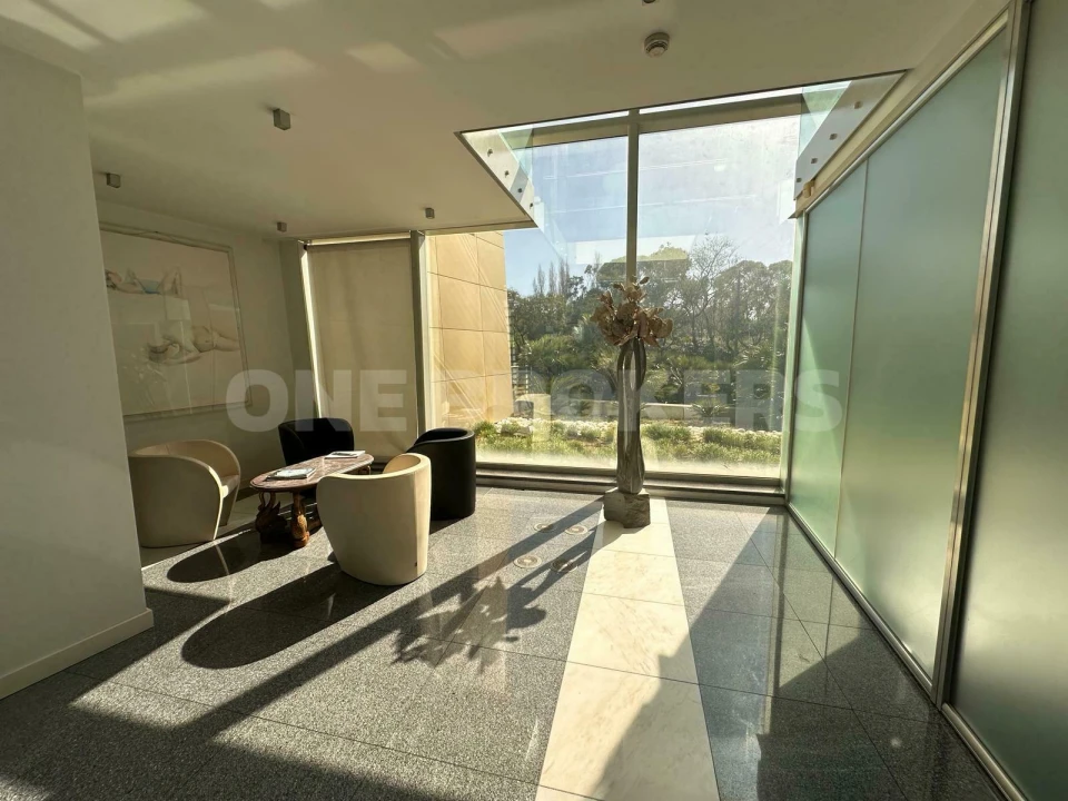 Escritório para Venda em Oeiras e São Julião da Barra, Paço de Arcos e Caxias Foto 5