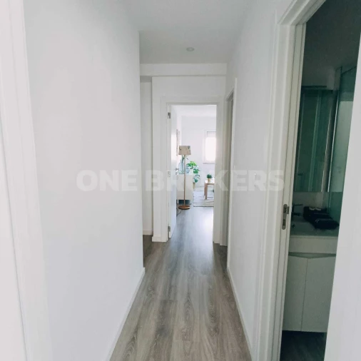 Apartamento T1 para Venda em São Domingos de Benfica Foto 3