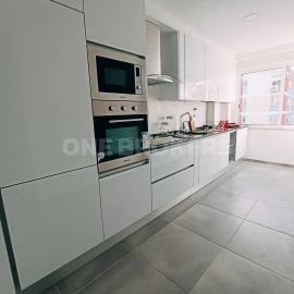 Apartamento T2 para Venda em São Domingos de Benfica