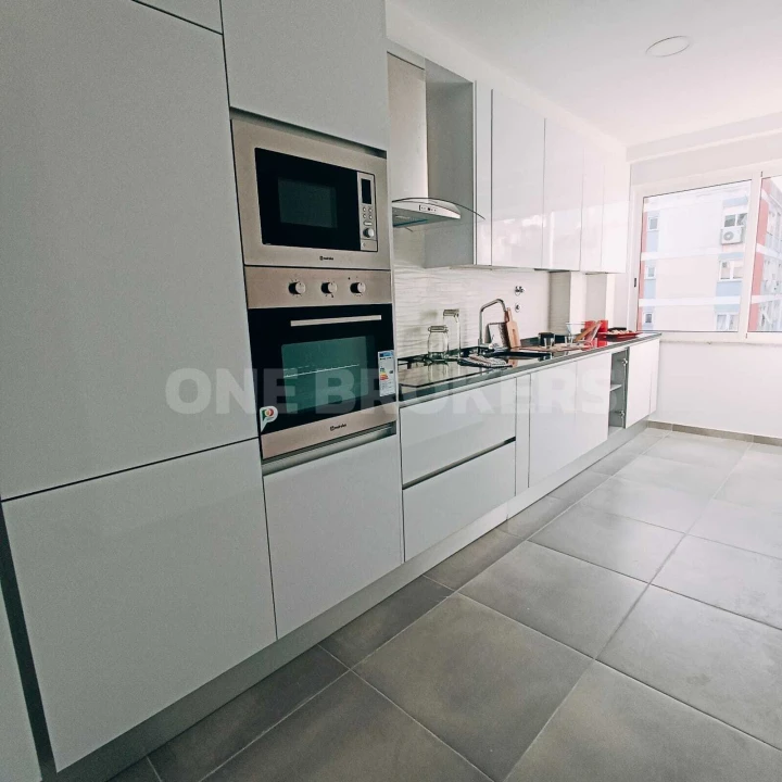 Apartamento T2 para Venda em São Domingos de Benfica Foto 6