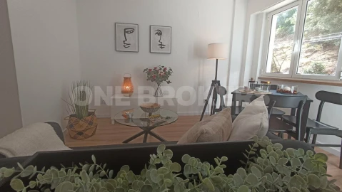 Apartamento T3 para Venda em Benfica