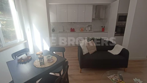 Apartamento T3 para Venda em Benfica