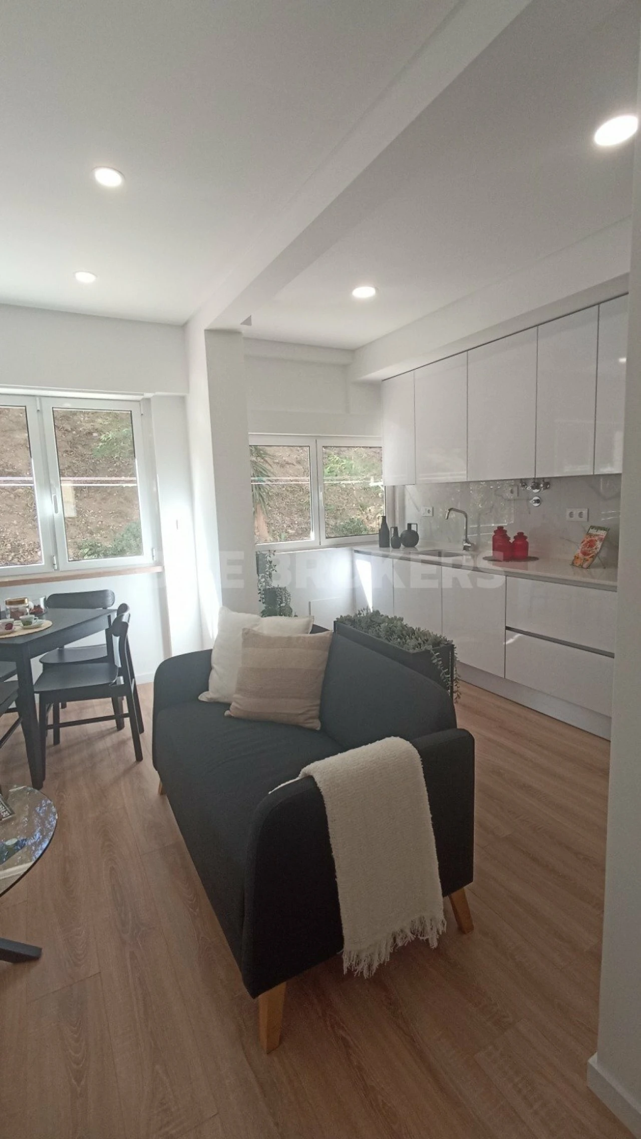 Apartamento T3 para Venda em Benfica Foto 4