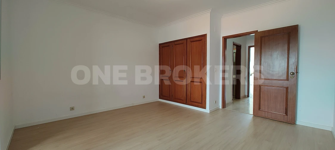 Apartamento T1 para Venda em Cascais e Estoril Foto 13