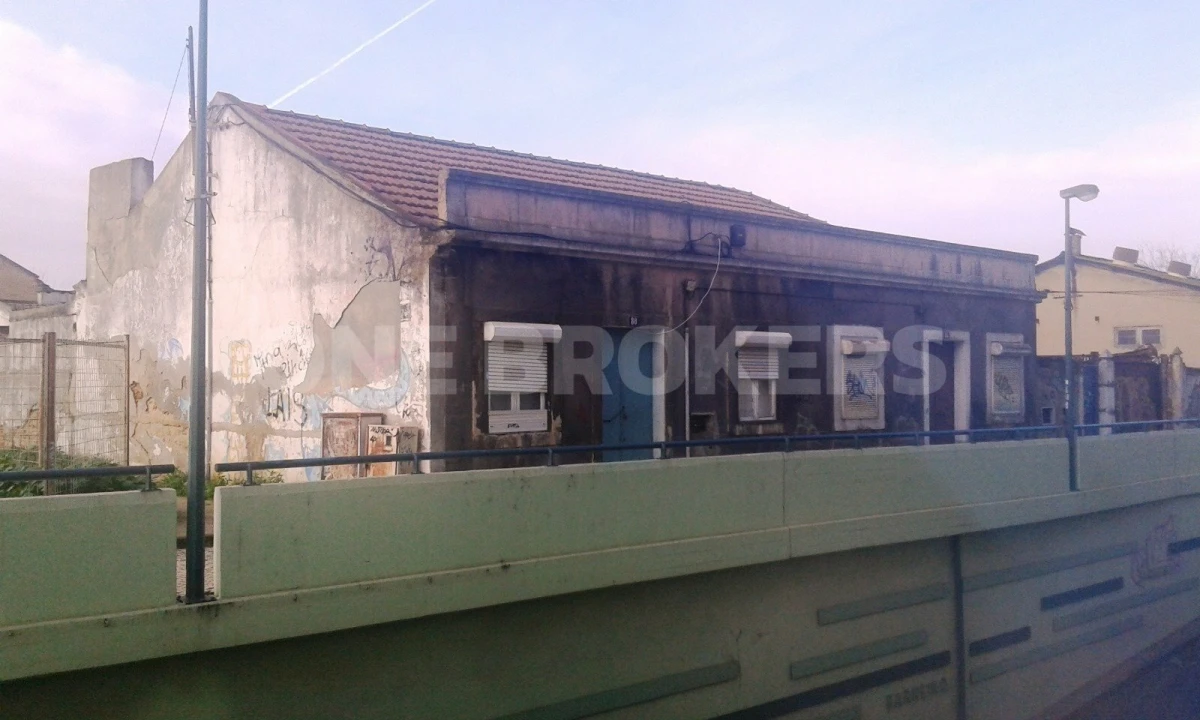 Moradia T7 para Venda em Barreiro e Lavradio Foto 1