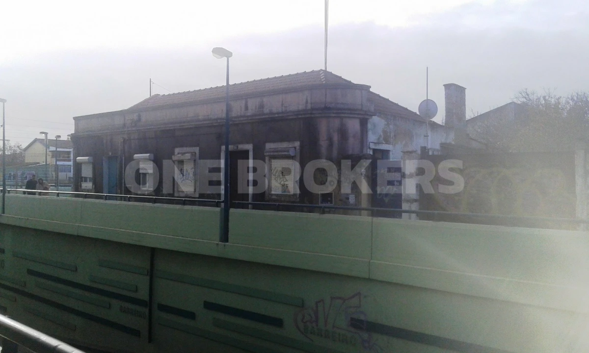 Moradia T7 para Venda em Barreiro e Lavradio Foto 6