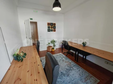 Escritório para Arrendamento em Avenidas Novas