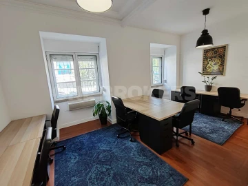 Escritório para Arrendamento em Avenidas Novas