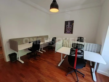 Escritório para Arrendamento em Avenidas Novas