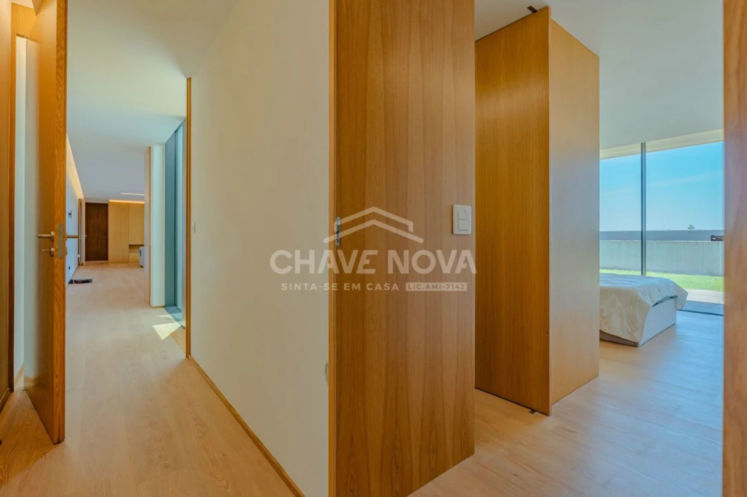 Moradia T3 para Venda em Mozelos Foto 12