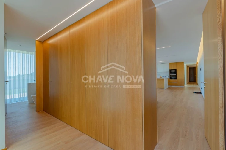 Moradia T3 para Venda em Mozelos Foto 4