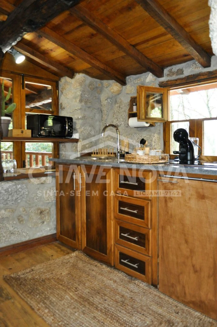 Quinta T4 para Venda em Travassos Foto 7