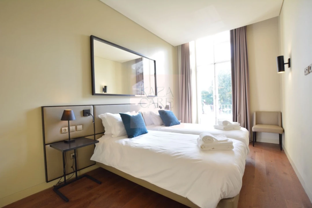 Apartamento T3 para Arrendamento férias em Misericórdia Foto 12