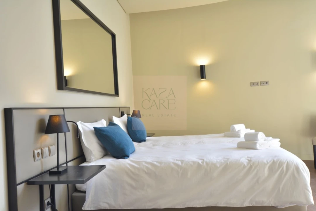 Apartamento T3 para Arrendamento férias em Misericórdia Foto 15