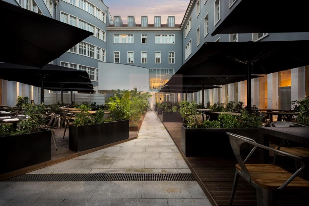 Apartamento T3 para Arrendamento férias em Misericórdia Foto 22